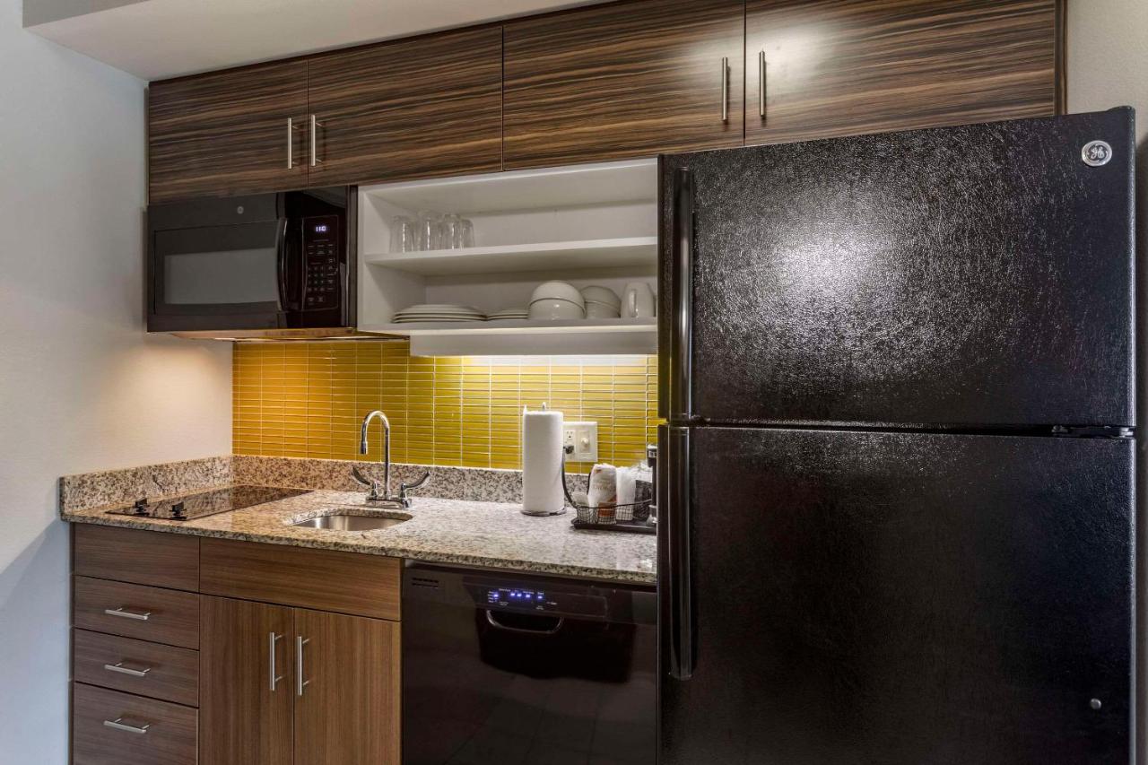King Suite - Non-Smoking at MainStay Suites Bowling Green North