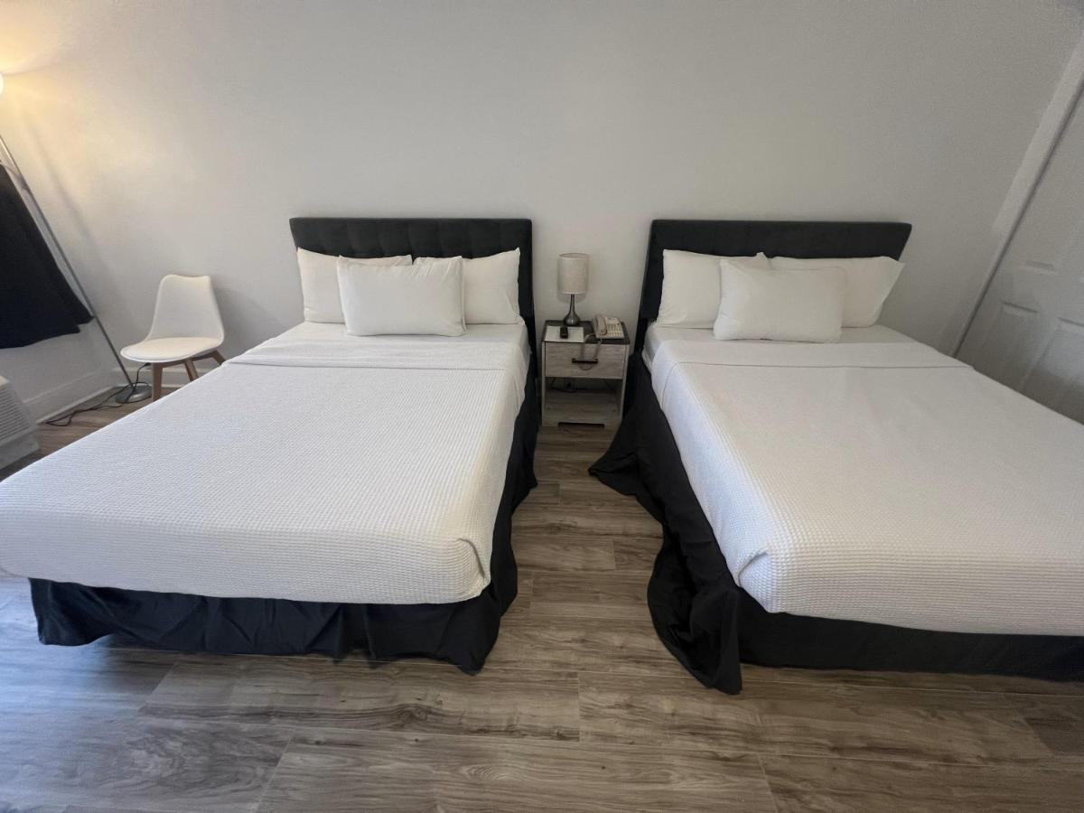  | Grand Palms Spa & Golf Resort