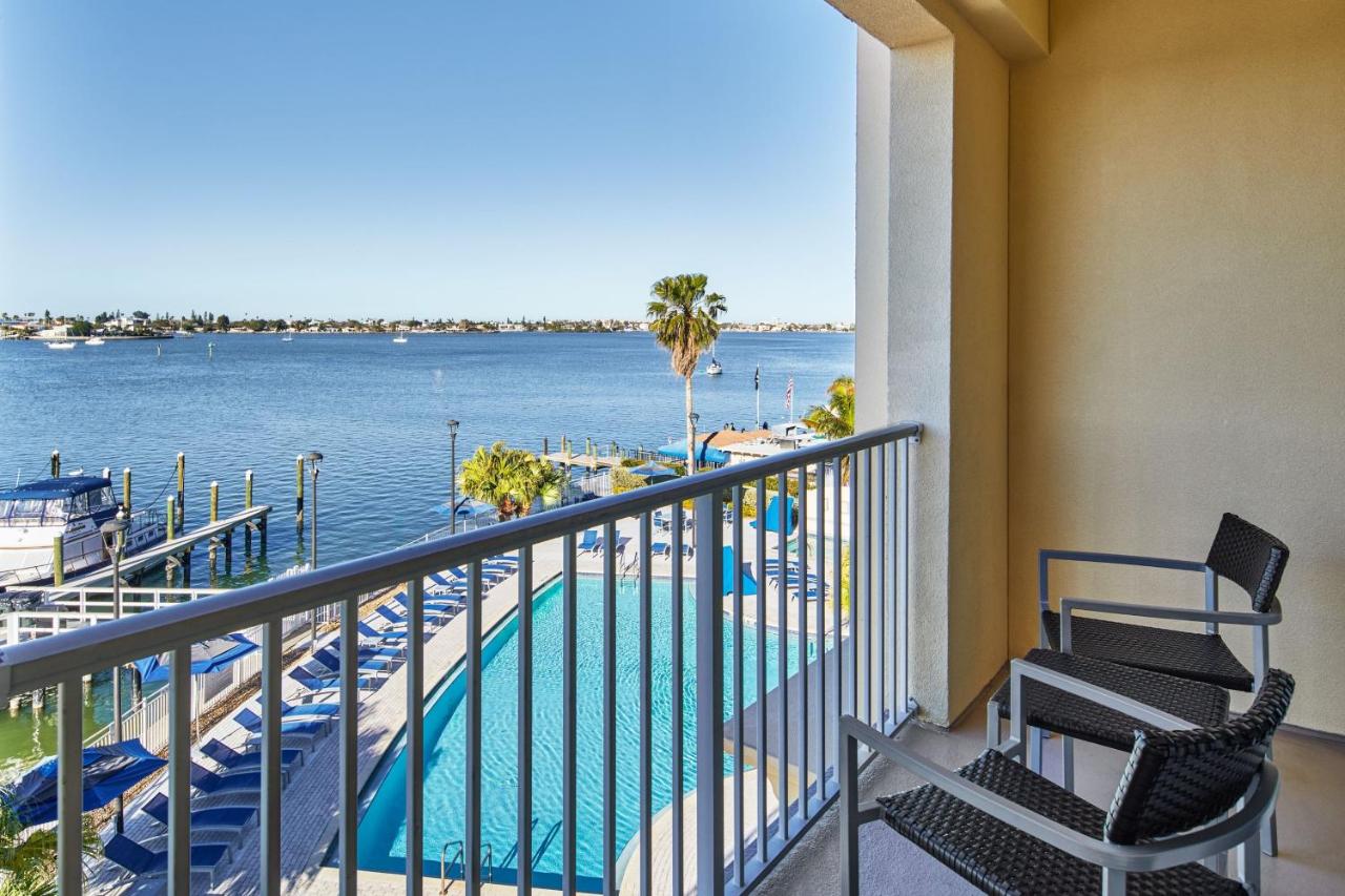 | Courtyard by Marriott St. Petersburg Clearwater/Madeira Beach
