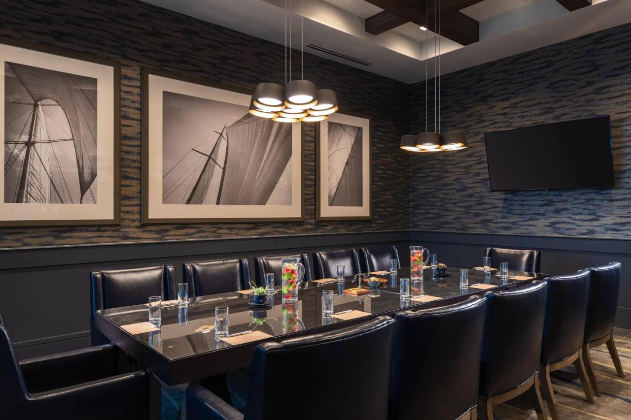 | Renaissance Columbus Westerville-Polaris Hotel