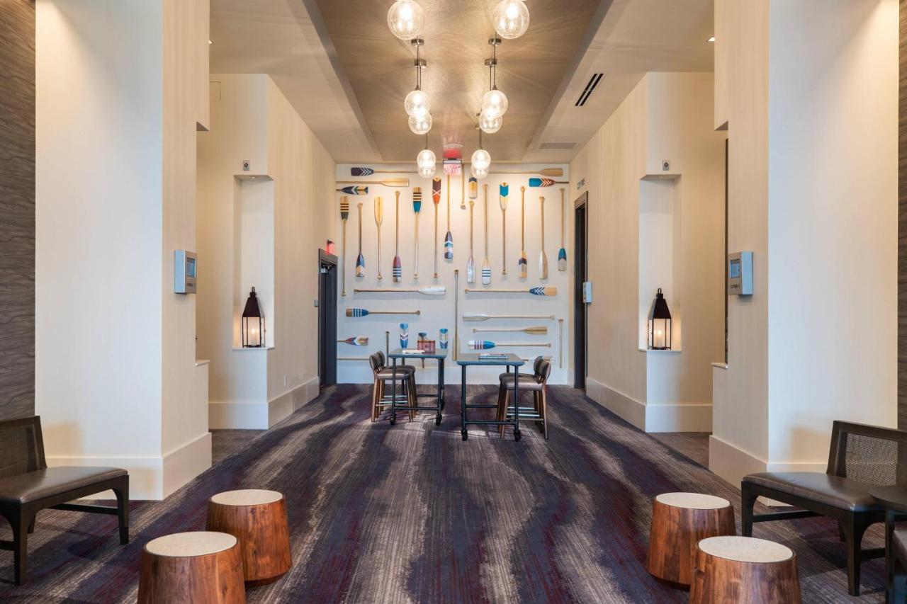 | Renaissance Columbus Westerville-Polaris Hotel