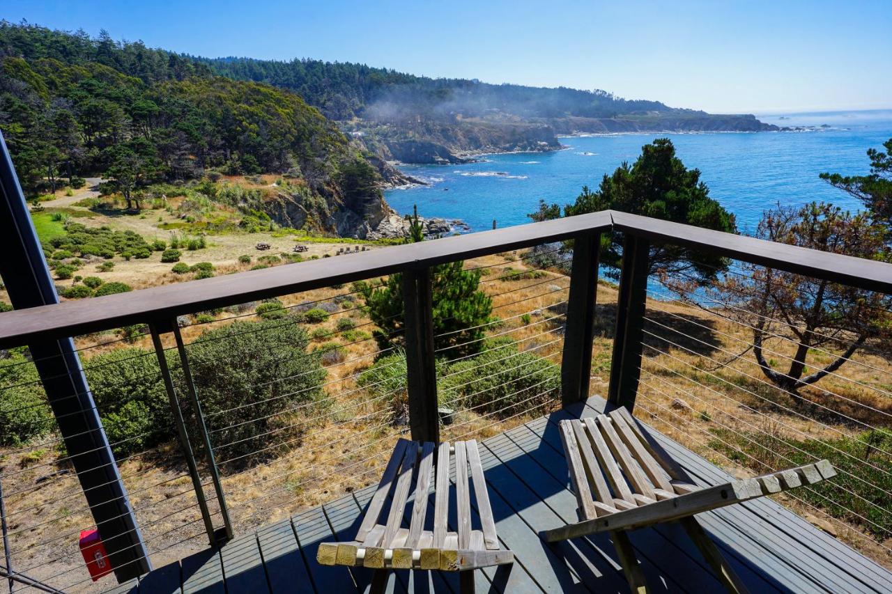 King Room with Ocean Cove View at Timber Cove Resort