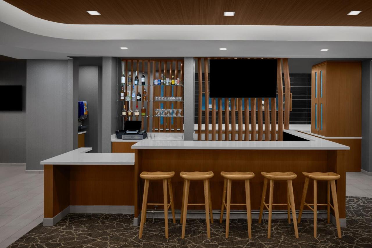 | SpringHill Suites by Marriott Grand Rapids Airport Southeast