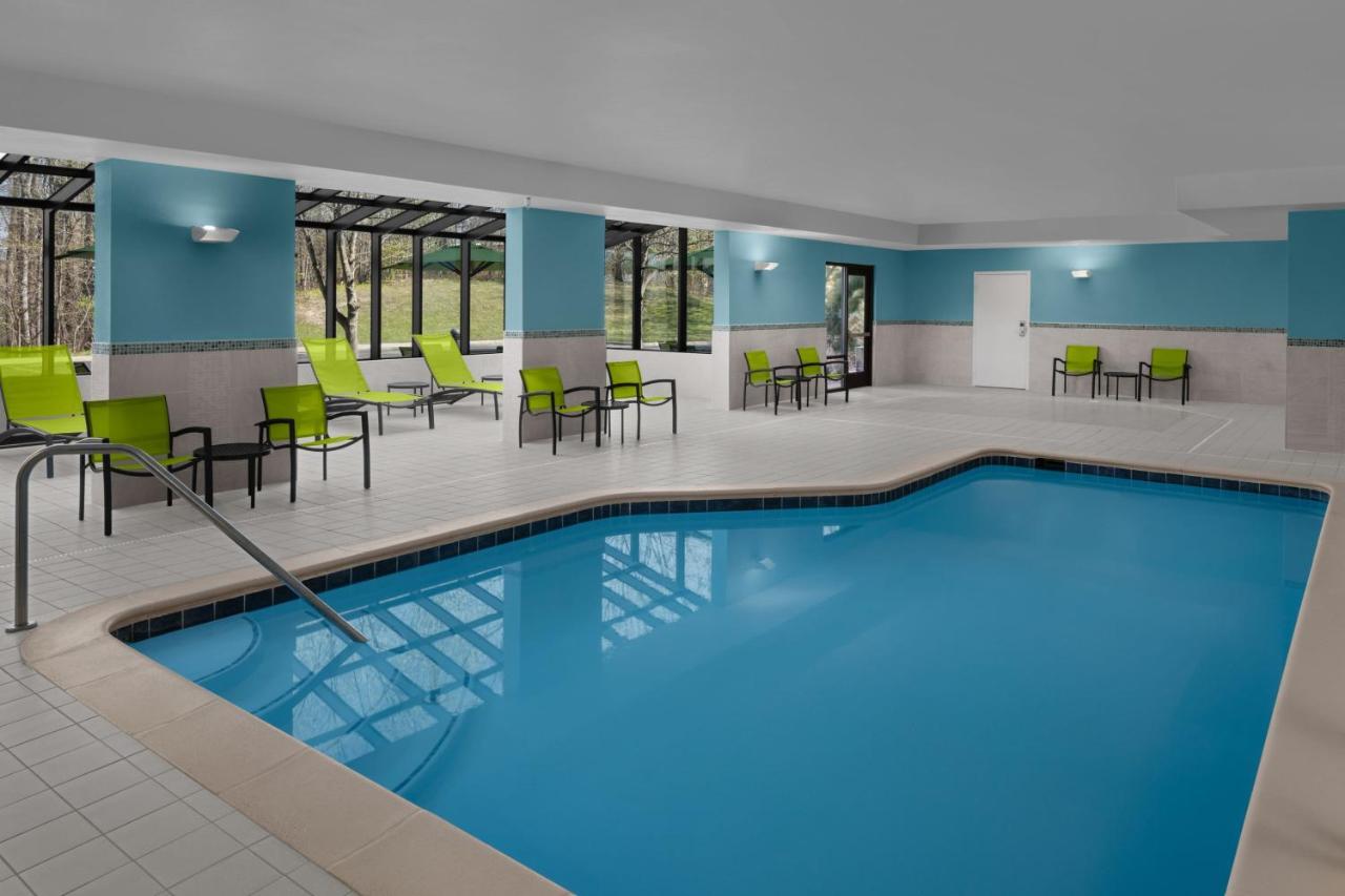 | SpringHill Suites by Marriott Grand Rapids Airport Southeast