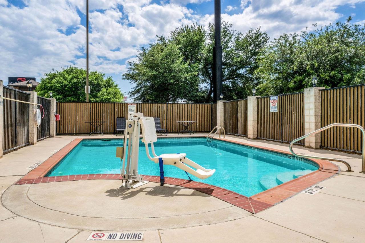  | Comfort Suites San Marcos