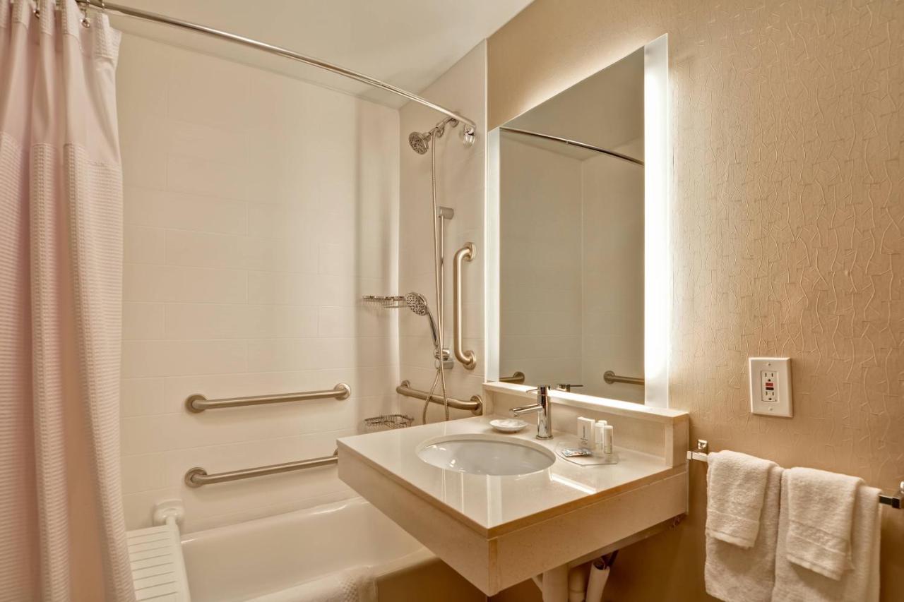 | SpringHill Suites by Marriott Lexington Near the University of Kentucky