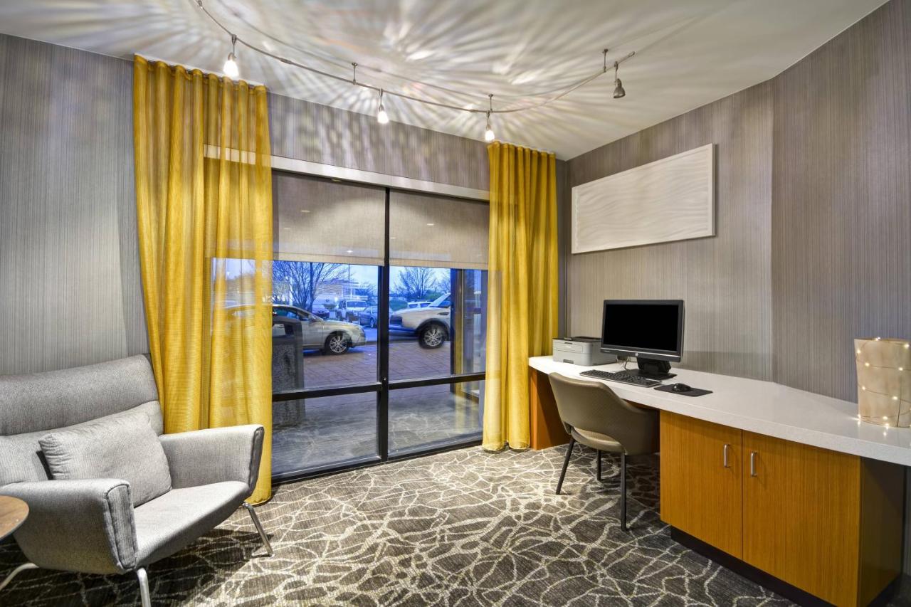 | SpringHill Suites by Marriott Lexington Near the University of Kentucky