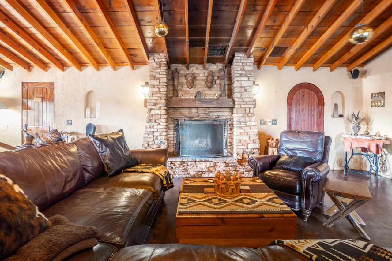  | Zion Villa
