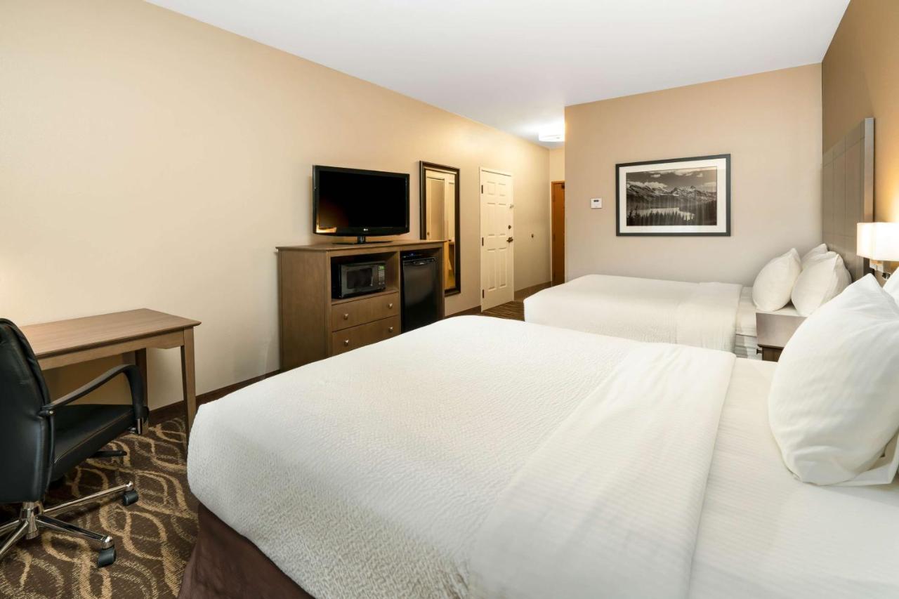 Queen Room with Two Queen Beds at Best Western Plus Kalispell/Glacier Park West Hotel & Suites