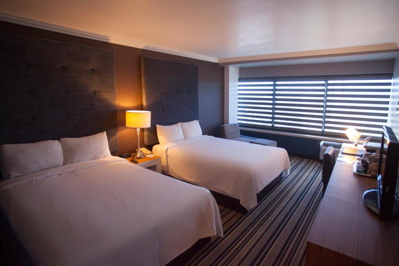 Double Premier Room - 2 double beds at Hotel Huntington Beach