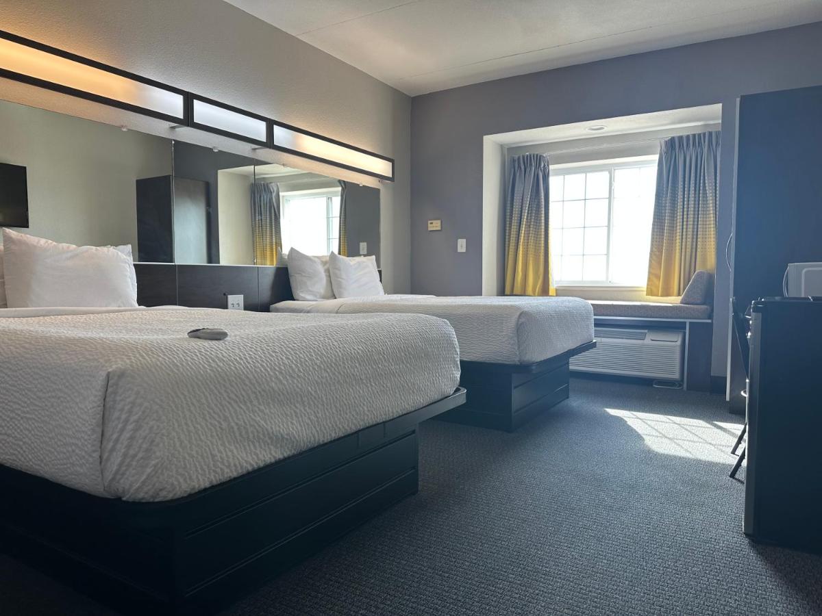 Queen Room with Two Queen Beds - Non-Smoking at Microtel Inn & Suites by Wyndham Quincy
