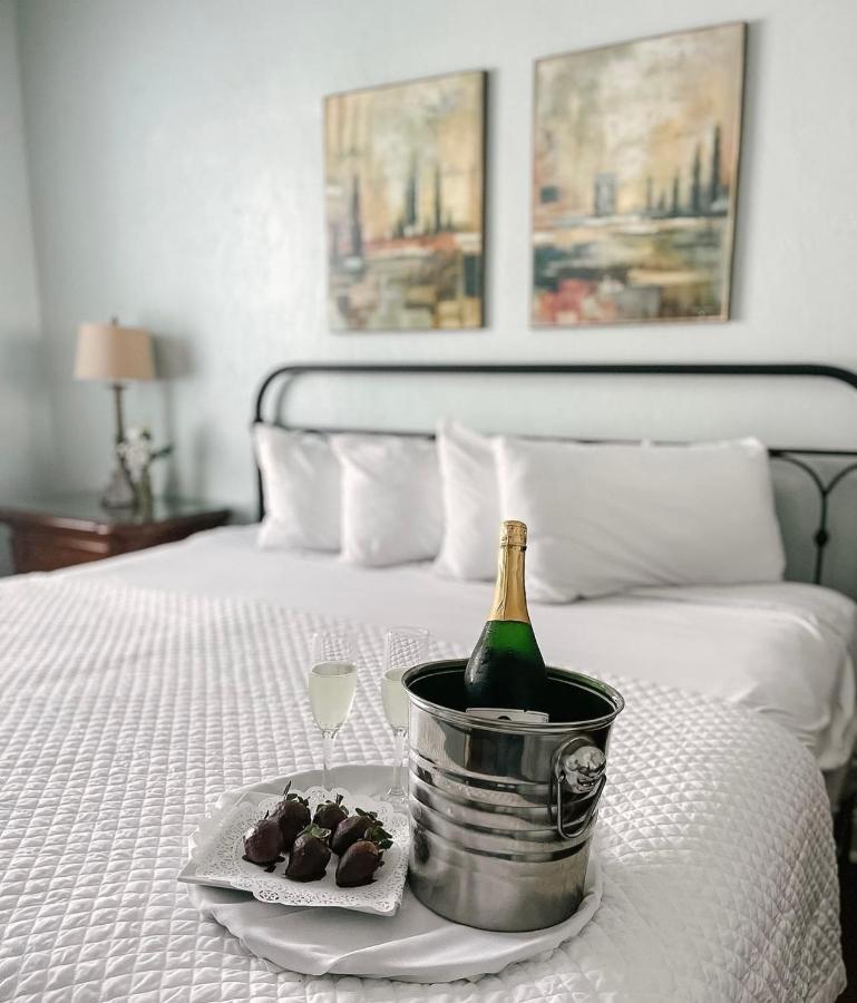 | Casa Marina Hotel & Restaurant - Jacksonville Beach