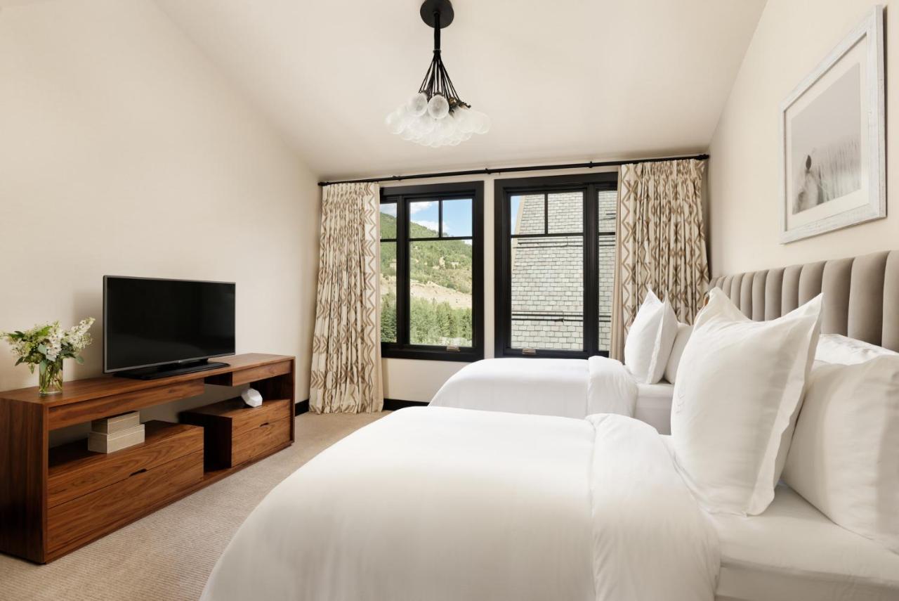 Faro Three-Bedroom Residence King at Four Seasons Residences Vail