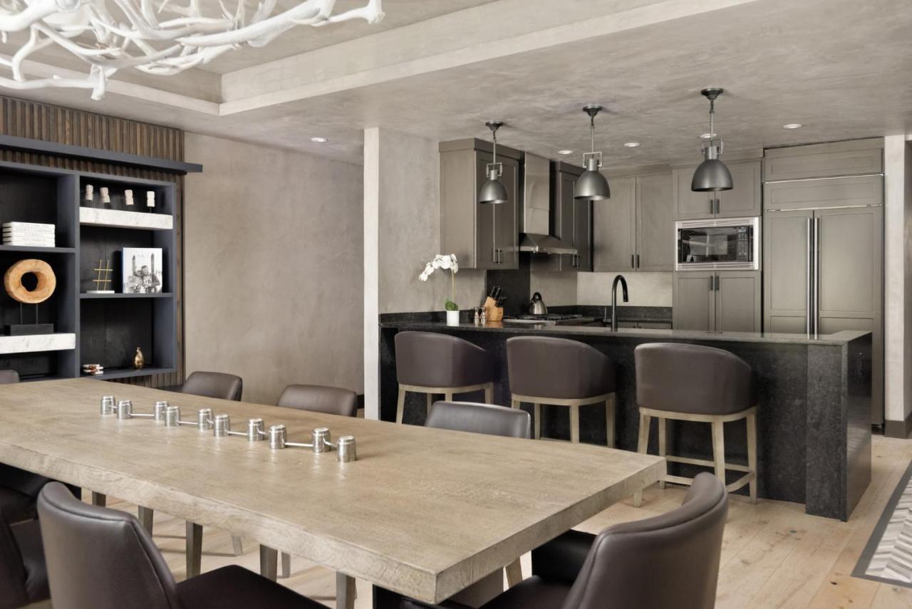 Born Free Four-Bedroom Residence at Four Seasons Residences Vail