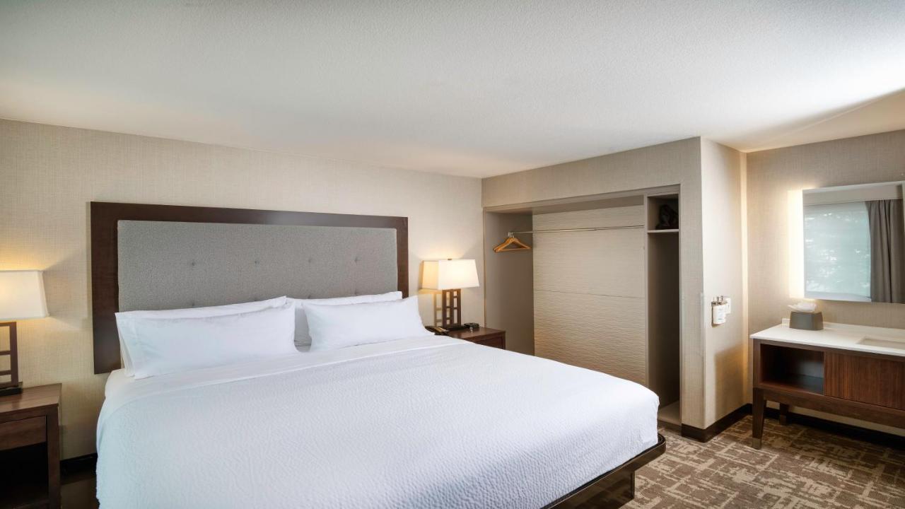 Deluxe Suite at Holiday Inn West Yellowstone by IHG.