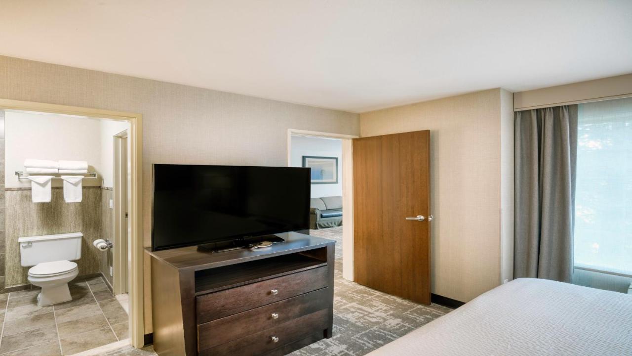 Deluxe Suite at Holiday Inn West Yellowstone by IHG.