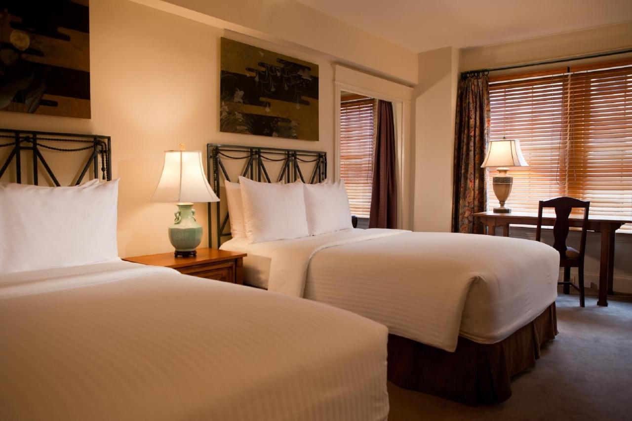 Deluxe Double Room at Hotel Lombardy