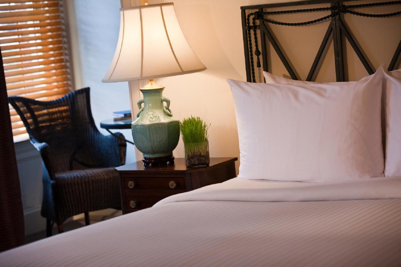 Deluxe Double Room at Hotel Lombardy