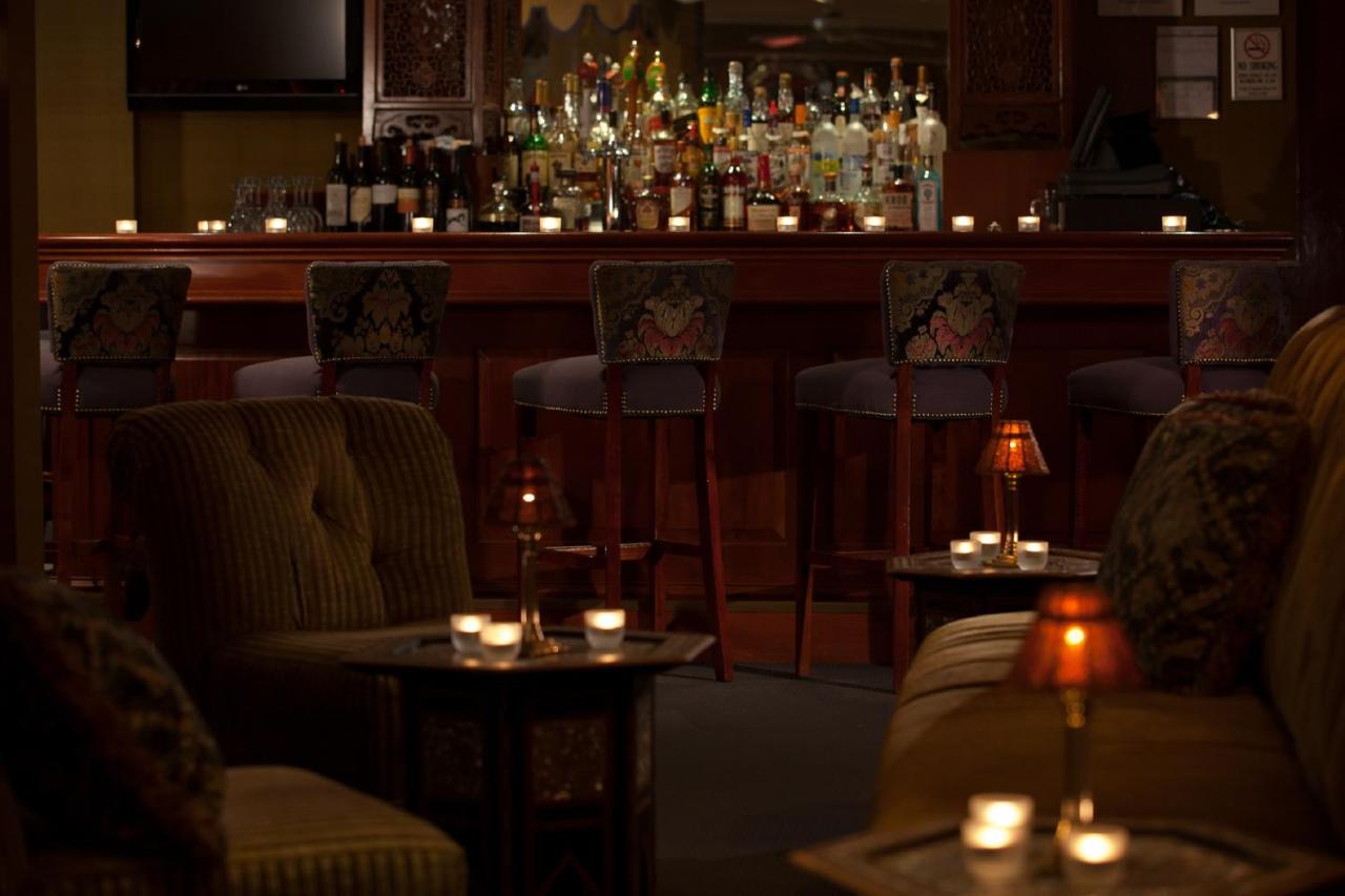 | Hotel Lombardy