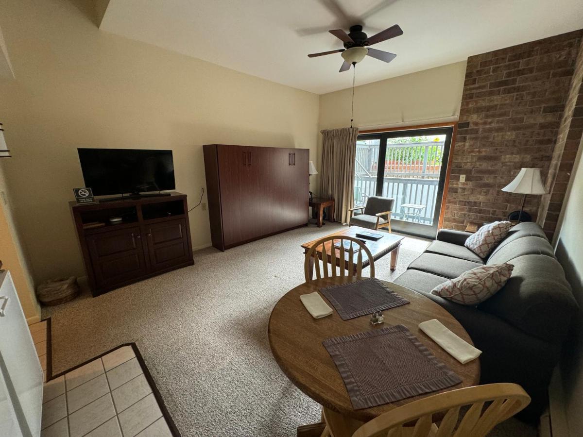 Studio at Shadow Mountain Lodge