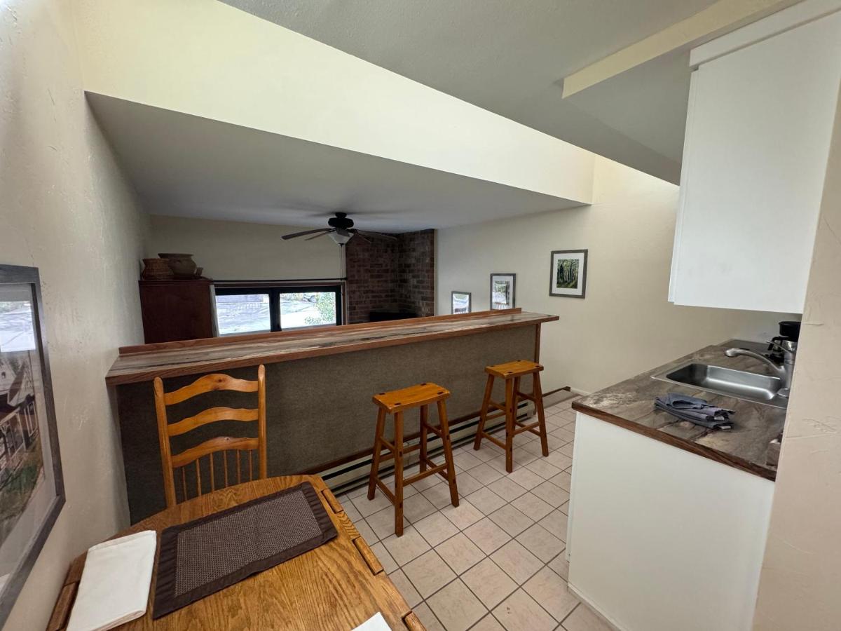 Studio at Shadow Mountain Lodge