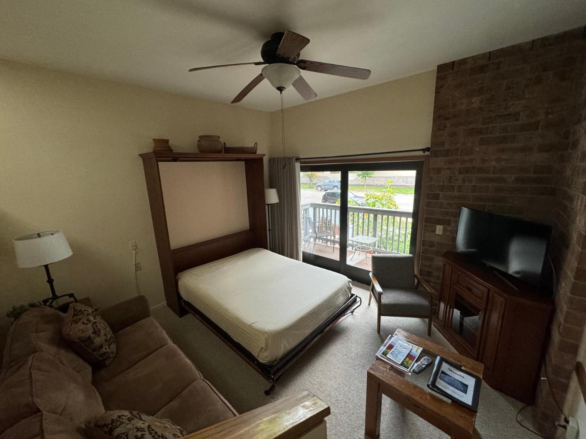 Studio at Shadow Mountain Lodge