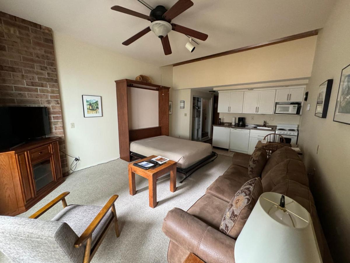 Studio at Shadow Mountain Lodge