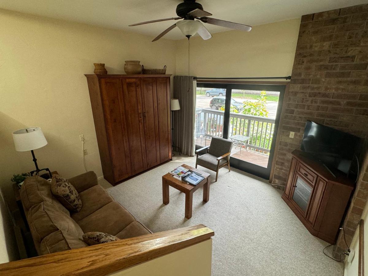 Studio at Shadow Mountain Lodge
