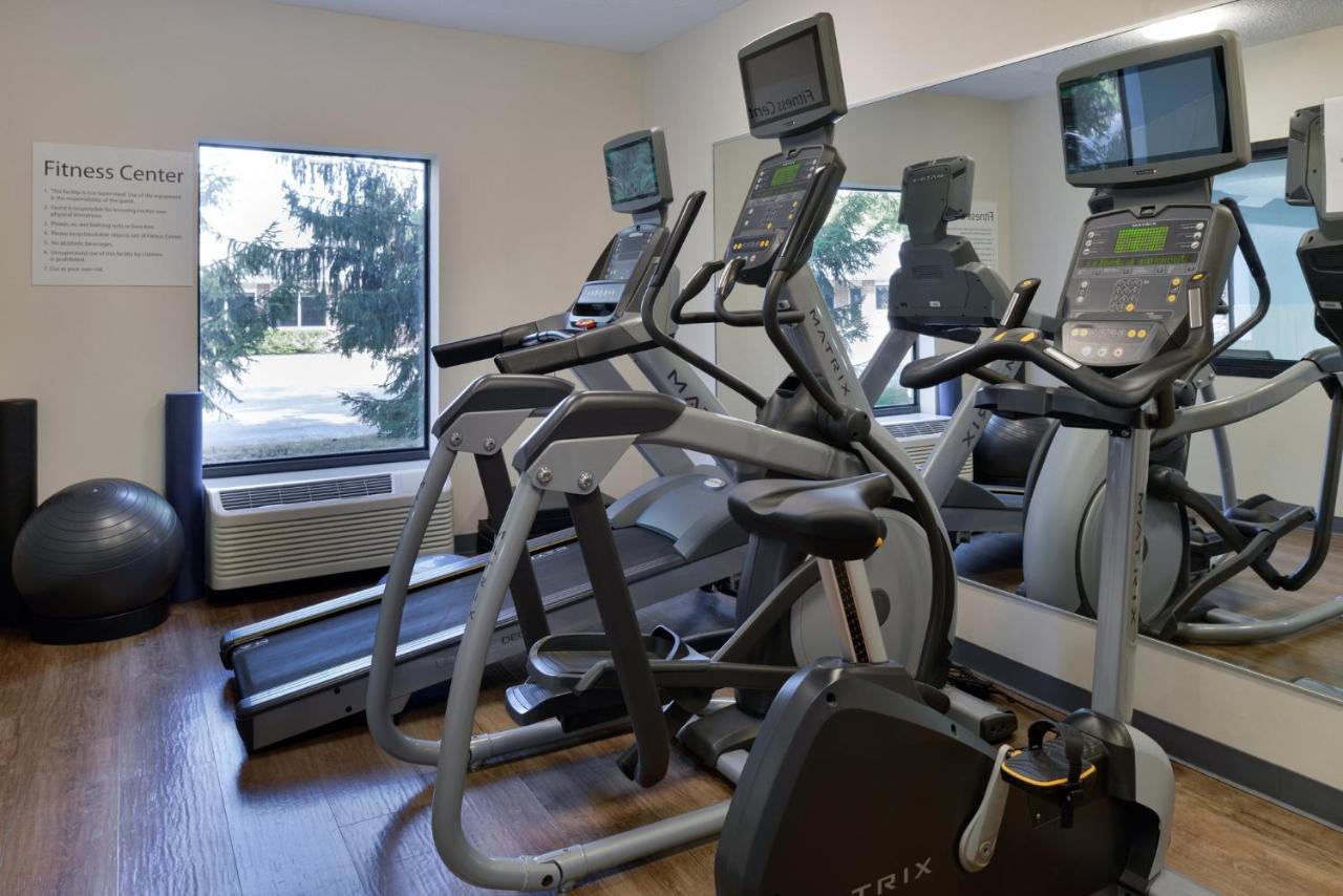 | Holiday Inn Express Hotel and Suites Marysville, an IHG Hotel