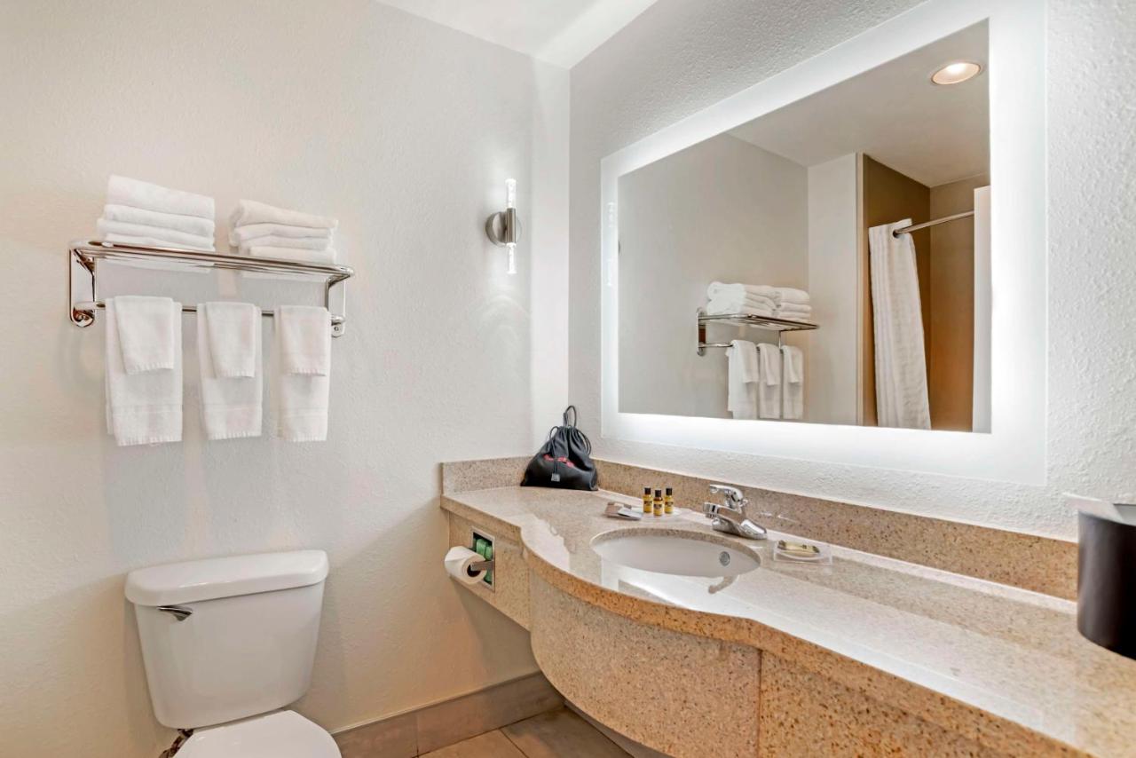  | Best Western Plus Daphne