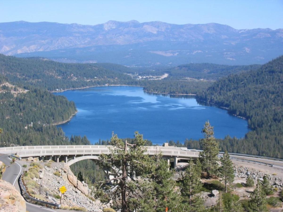 | Donner Lake Inn B&B