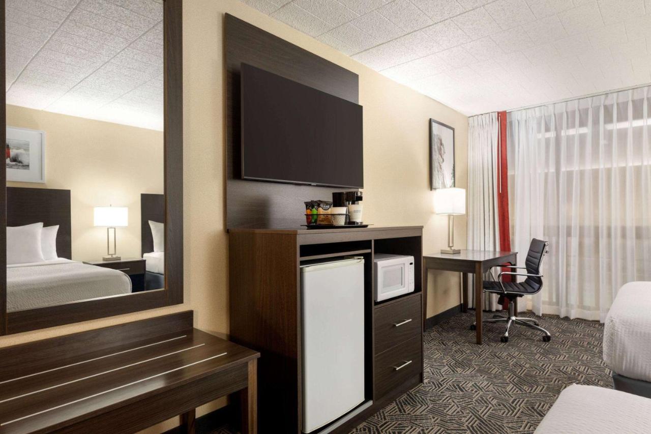 Double Room with Two Double Beds - Non-Smoking at Ramada by Wyndham Alpena