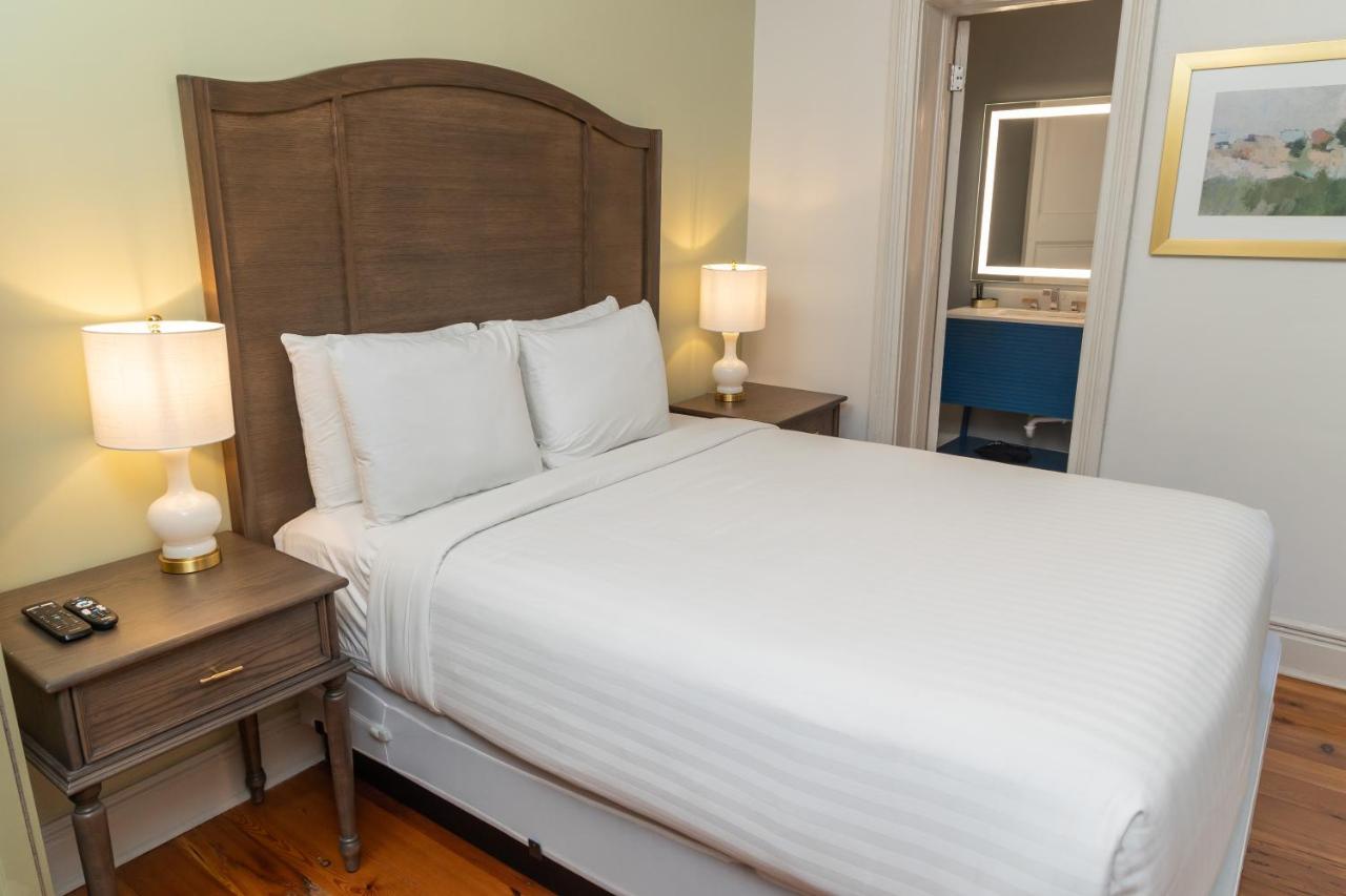 | Lamothe House Hotel a French Quarter Guest Houses Property