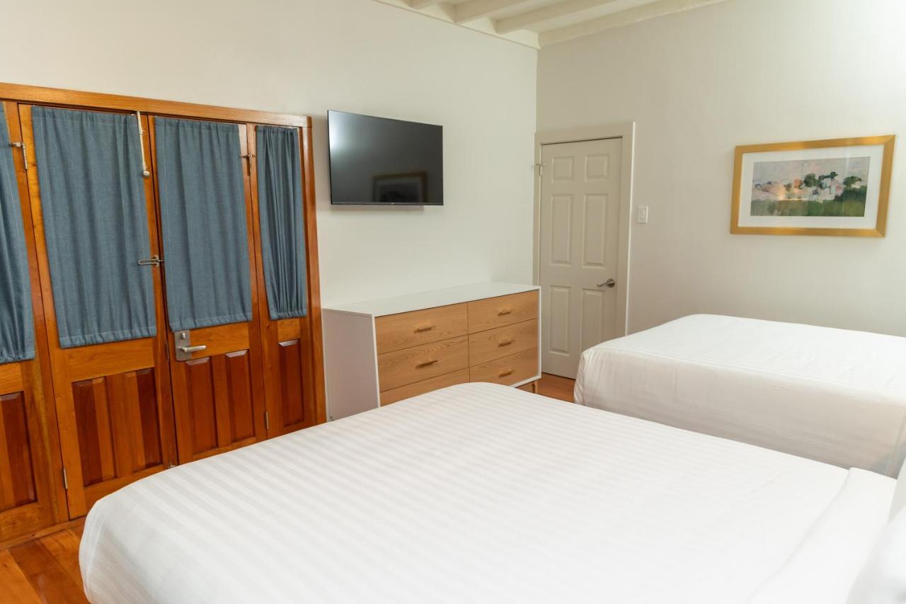 | Lamothe House Hotel a French Quarter Guest Houses Property