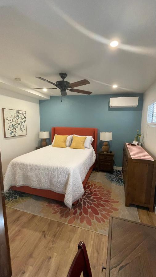 | Adobe Rose Inn