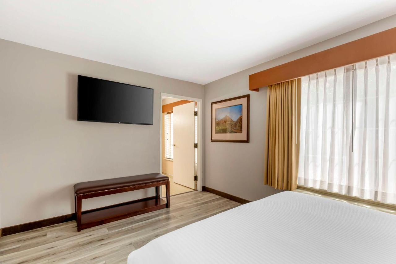  | Best Western Denver Southwest