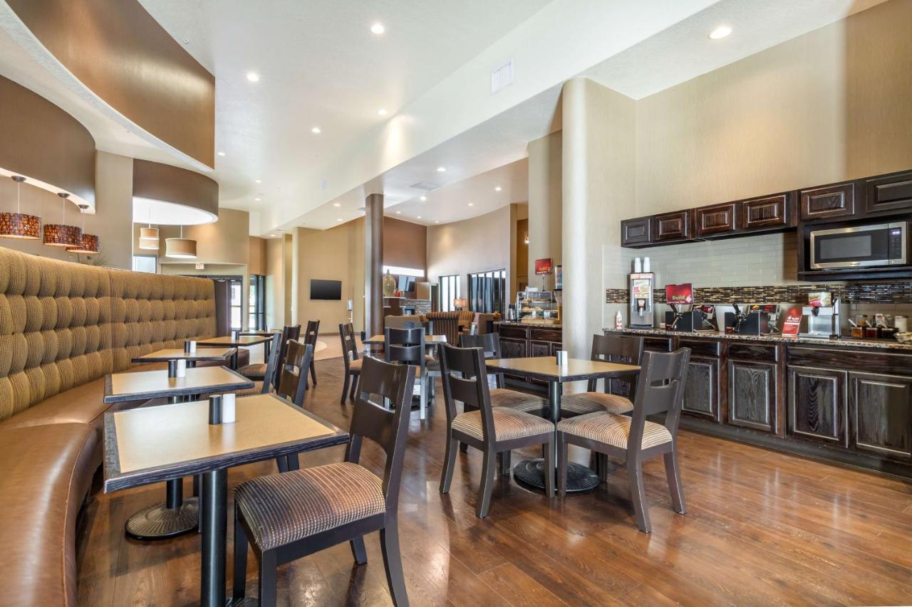  | Best Western Plus Lackland Hotel & Suites