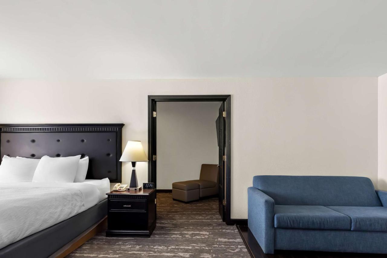 | Best Western Saluki Inn