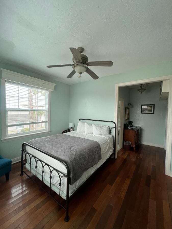 | Casa Marina Hotel & Restaurant - Jacksonville Beach