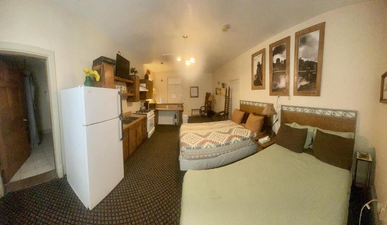 | Steam Train Hotel