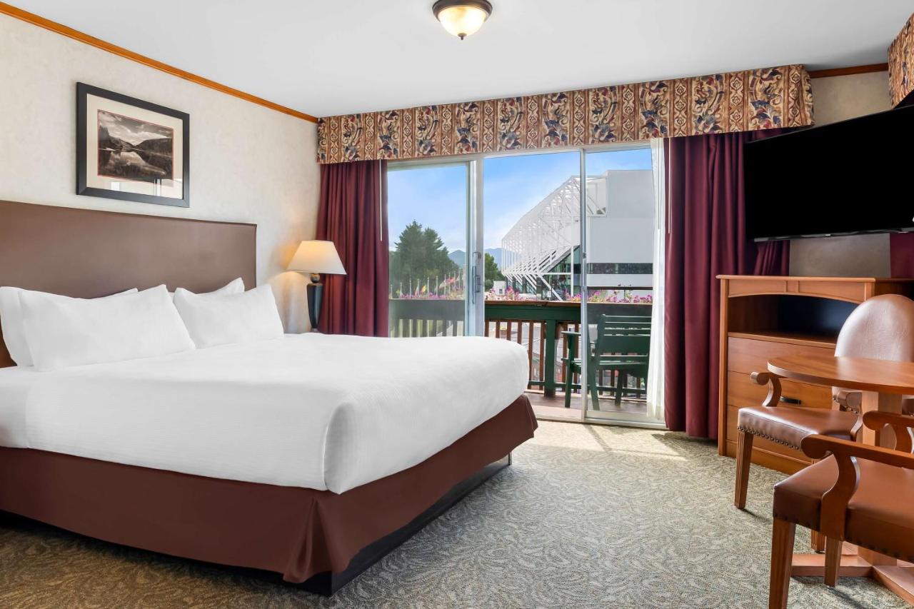 King Room - Second Floor at Best Western Adirondack Inn