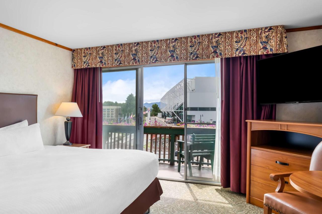 King Room - Second Floor at Best Western Adirondack Inn