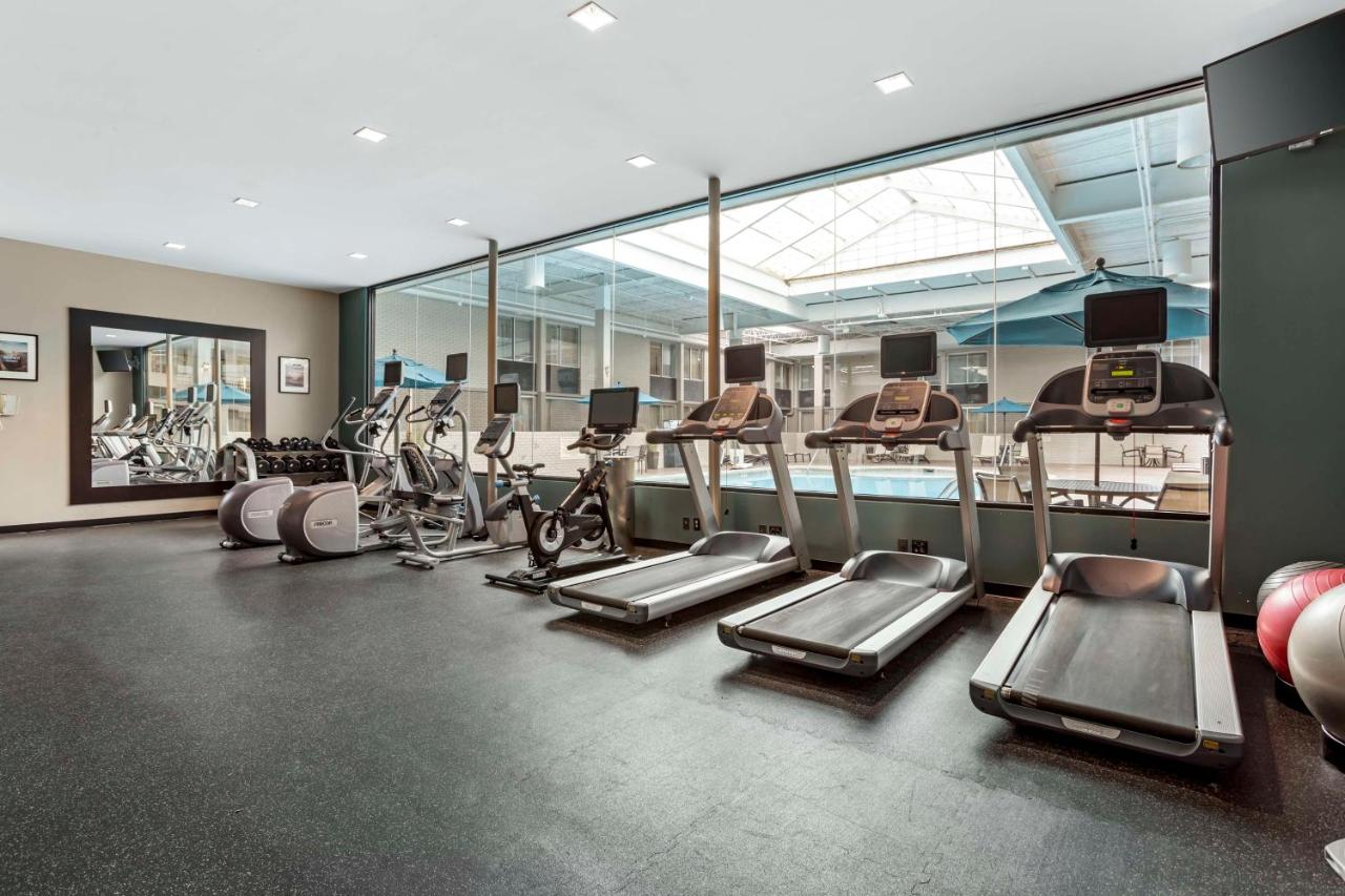 | Best Western Plus Kingston Hotel And Conference Center