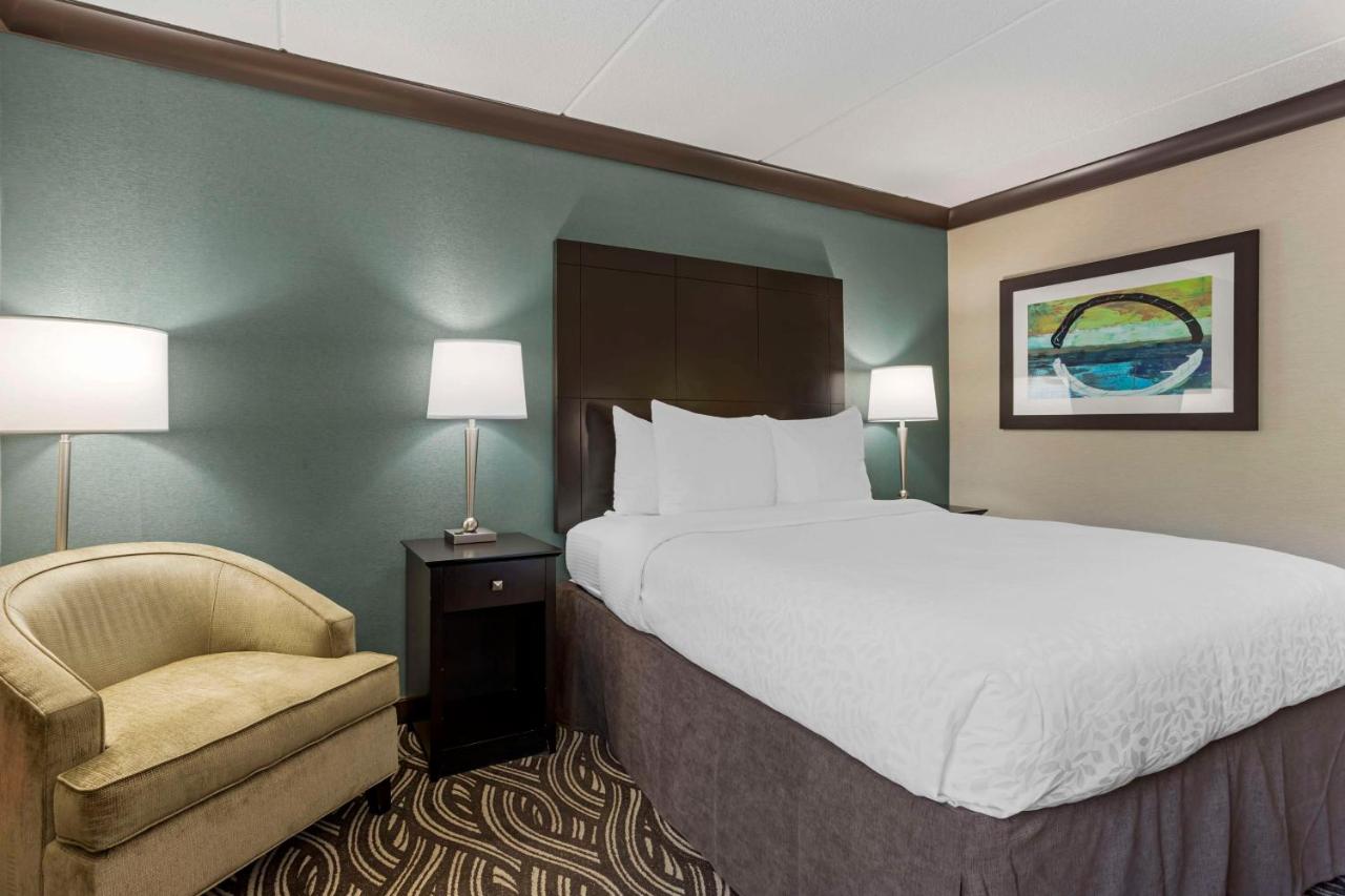 | Best Western Plus Kingston Hotel And Conference Center