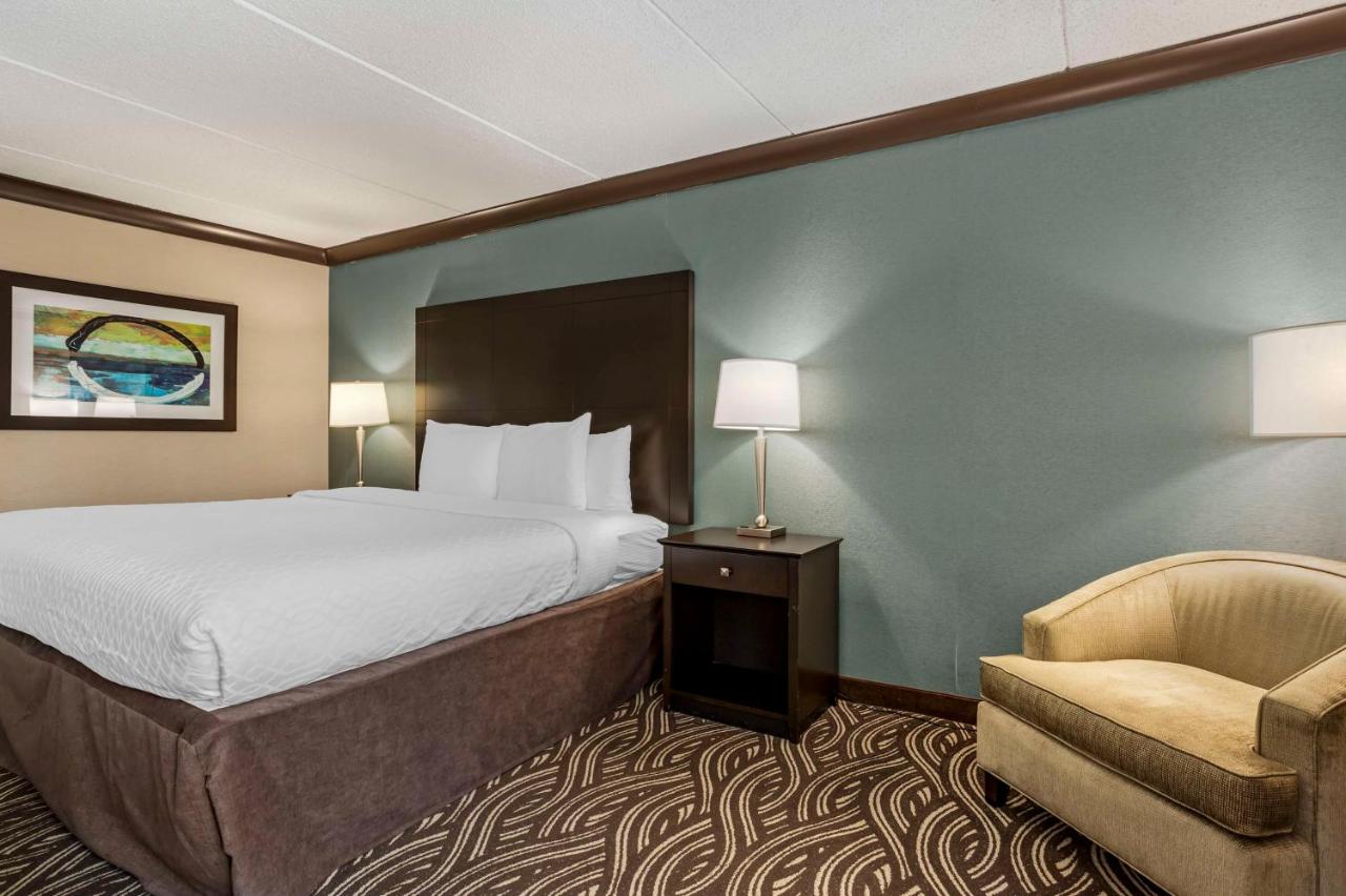 | Best Western Plus Kingston Hotel And Conference Center