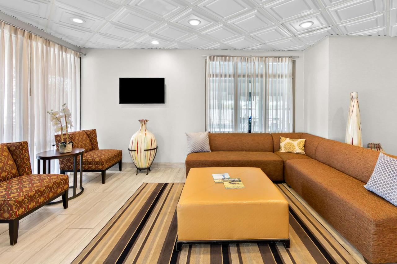 | Best Western Knoxville Suites - Downtown