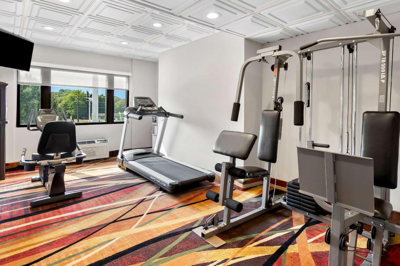 | Best Western Knoxville Suites - Downtown