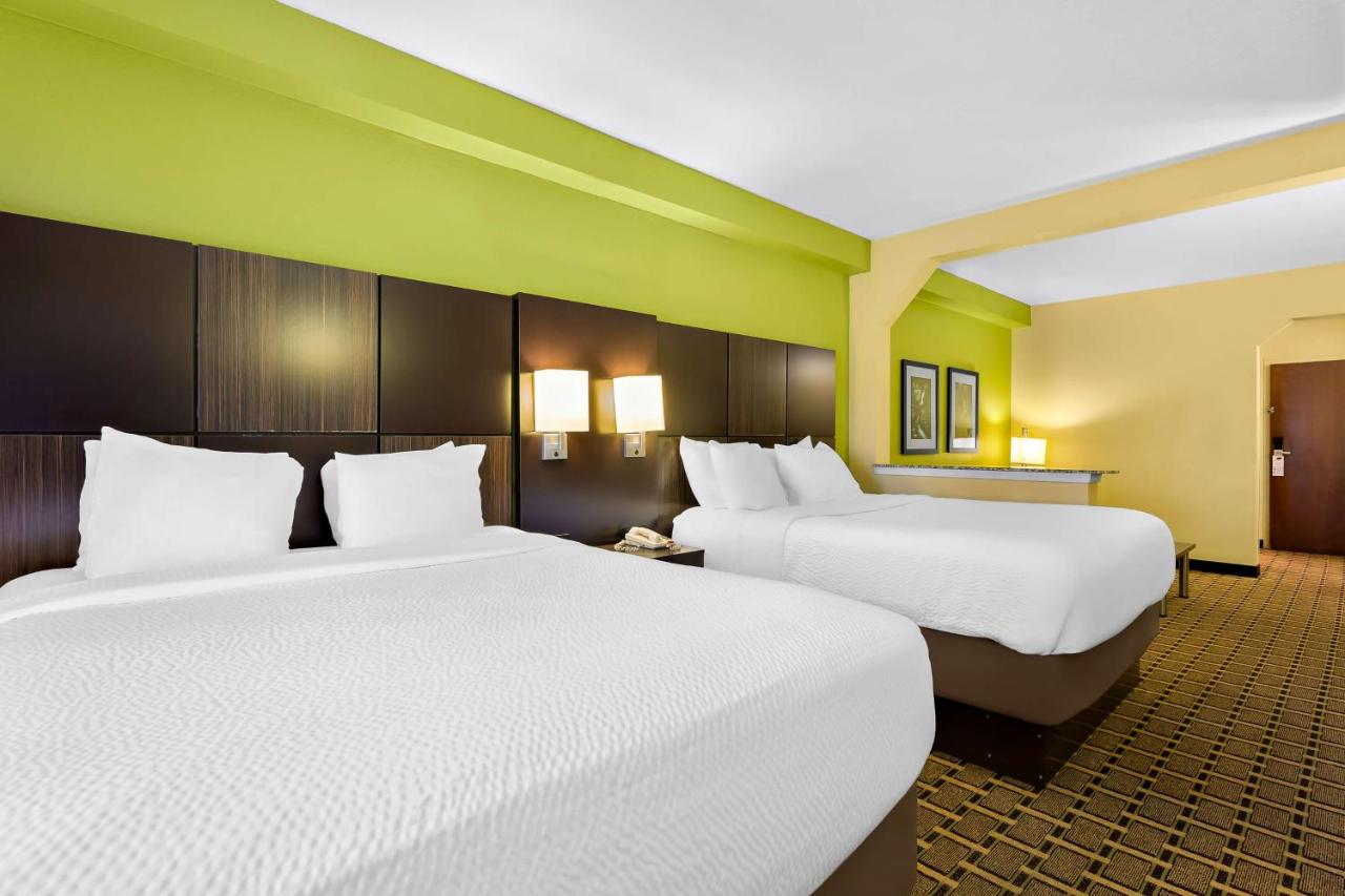 | Best Western Knoxville Suites - Downtown