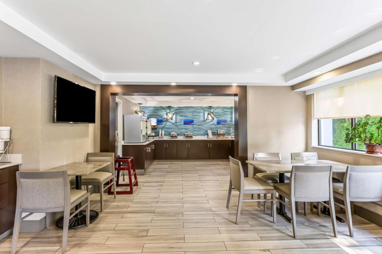 | Best Western West Lebanon-Hanover