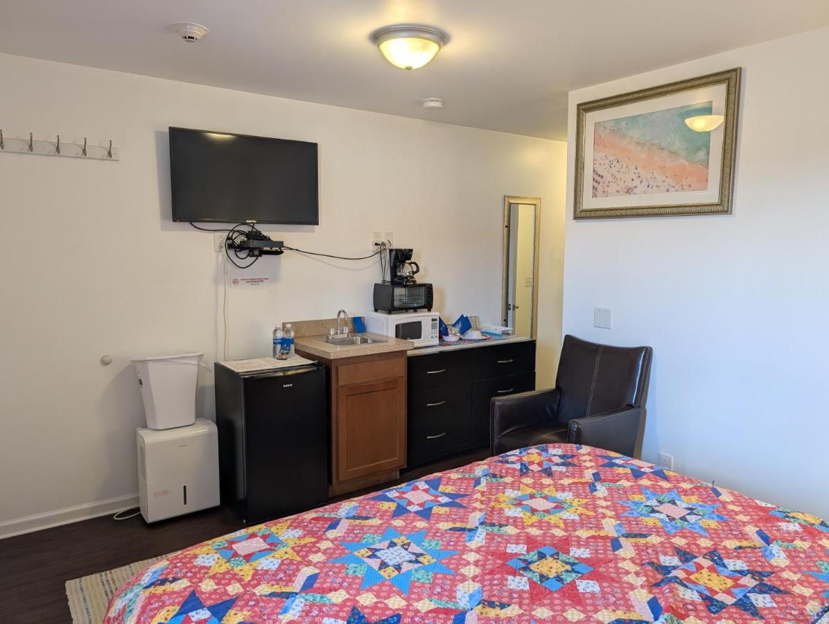 | Apple Inn and Suites Cooperstown Area
